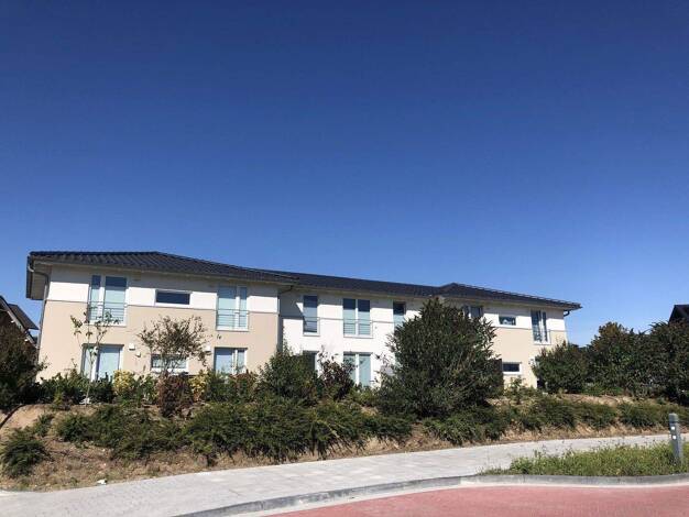 Wohnung zur Miete 820 € 2 Zimmer 74 m² EG frei ab 01.06.2026 Stade 21680