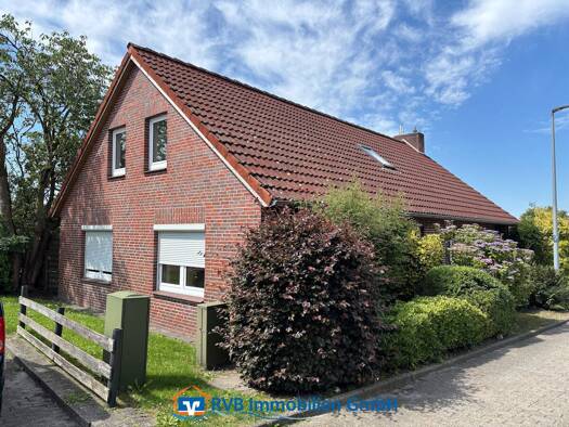 Einfamilienhaus zum Kauf 245.000 € 6 Zimmer 211,4 m² 672 m² Grundstück Burhafe Wittmund 26409