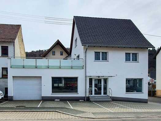 Mehrfamilienhaus zum Kauf 449.900 € 10 Zimmer 234 m² 287 m² Grundstück frei ab sofort Burladingen Burladingen 72393