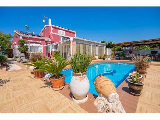 Villa zum Kauf 895.000 € 4 Zimmer 210 m² 575 m² Grundstück Sant Lluís 07710