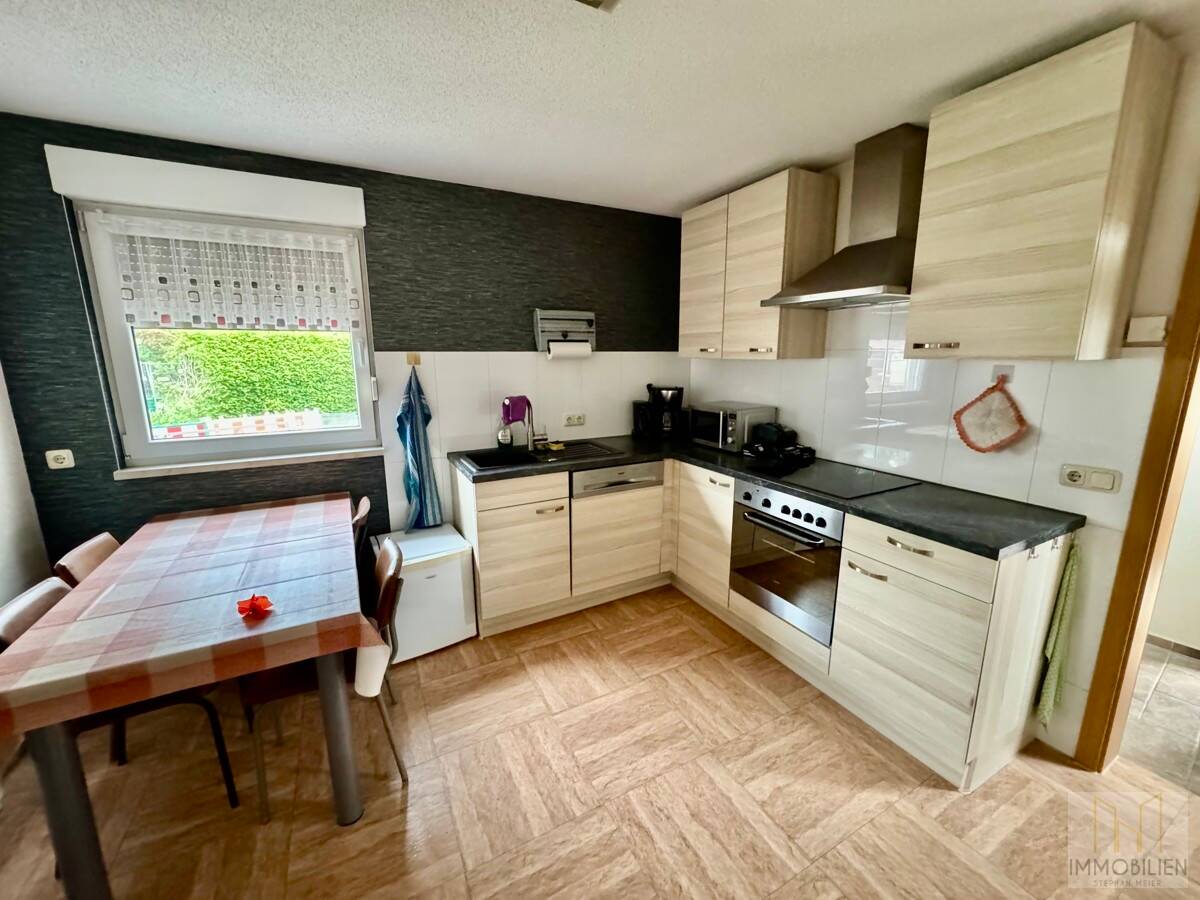 Immobilie in Rudolstadt - Großes Haus für große Pläne – Wohnen mit Hof, Scheune und Gartenparadies - Bild 2