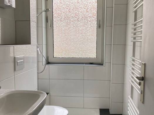 Wohnung zur Miete 343 € 3 Zimmer 56,9 m² EG frei ab 16.10.2026 Berliner Straße 92 Lebenstedt Nord 38226