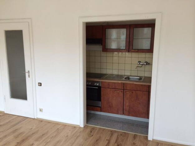 Wohnung zur Miete 650 € 2 Zimmer 42 m² 4. Geschoss Am Wehrhahn 52 Pempelfort Düsseldorf 40211
