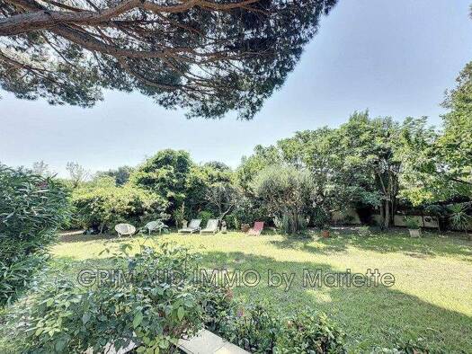 Villa zum Kauf 485.000 € 4 Zimmer 69,8 m² 800 m² Grundstück Ouest Grimaud 83310