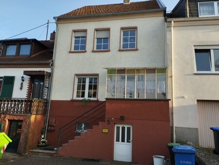 Einfamilienhaus zum Kauf 129.000 € 5 Zimmer 95 m²<br/>Wohnfläche 470 m²<br/>Grundstück Felsberg Überherrn / Felsberg 66802