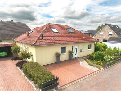 Haus zum Kauf 520.000 € 5,5 Zimmer 149 m² 498 m² Grundstück Wahlbezirk 08 Elmshorn 25335
