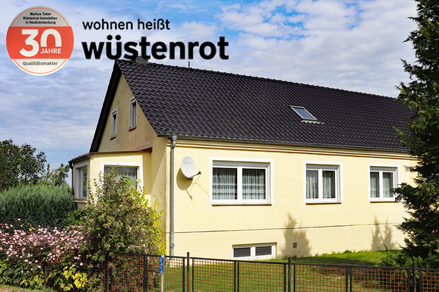 Doppelhaushälfte zum Kauf 110.000 € 6 Zimmer 106 m²<br/>Wohnfläche 720 m²<br/>Grundstück Stadtgebiet Ost Neubrandenburg 17036