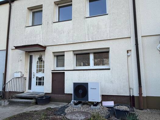 Reihenhaus zur Miete 1.950 € 7 Zimmer 140 m² 266 m² Grundstück frei ab 01.06.2026 Frochtwinkel 34 Zweckel Gladbeck 45966