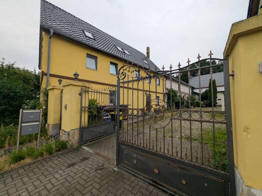 Haus zum Kauf 680.000 € 7 Zimmer 350 m² 2.966 m² Grundstück Seifertshain Großpösna 04463