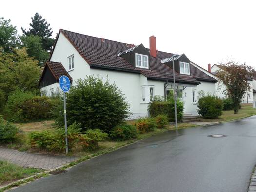 Wohnung zum Kauf provisionsfrei 199.000 € 2 Zimmer 57 m² Geschoss 1/2 frei ab sofort Roter Hügel Bayreuth 95445