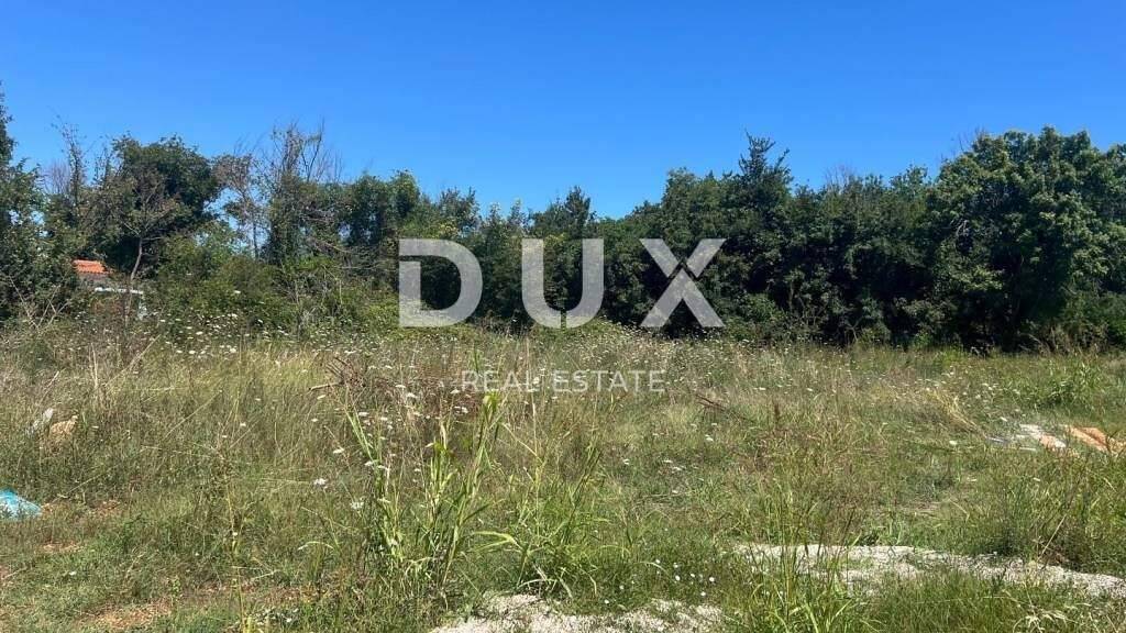 Land-/Forstwirtschaft zum Kauf 120.000 € Centar, Loborika