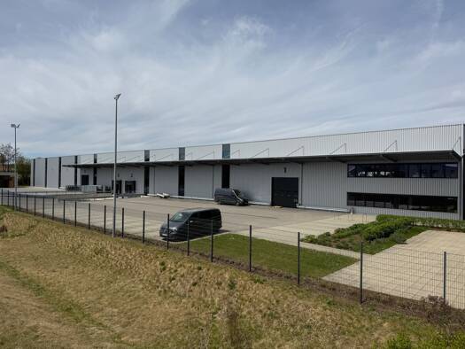 Lagerhalle zur Miete 2.880 m² Lagerfläche teilbar ab 960 m² Lechhausen Augsburg 86167