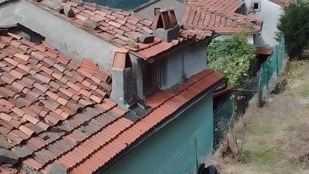 Einfamilienhaus zum Kauf 65.000 € 7 Zimmer 139 m² 100 m² Grundstück Bagni di lucca 55022