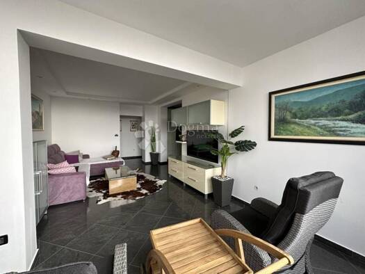 Wohnung zur Miete 1.400 € 3 Zimmer 72 m² Volosko, Opatija Pobri, Volosko