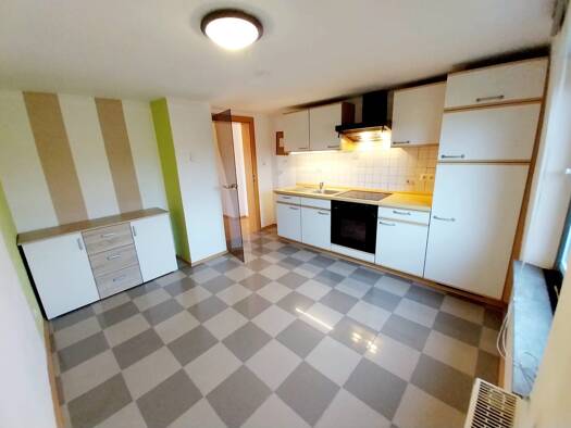 Wohnung zur Miete 550 € 2 Zimmer 55 m² frei ab 01.10.2025 Teichstraße Eitlbrunn Regenstauf 93128