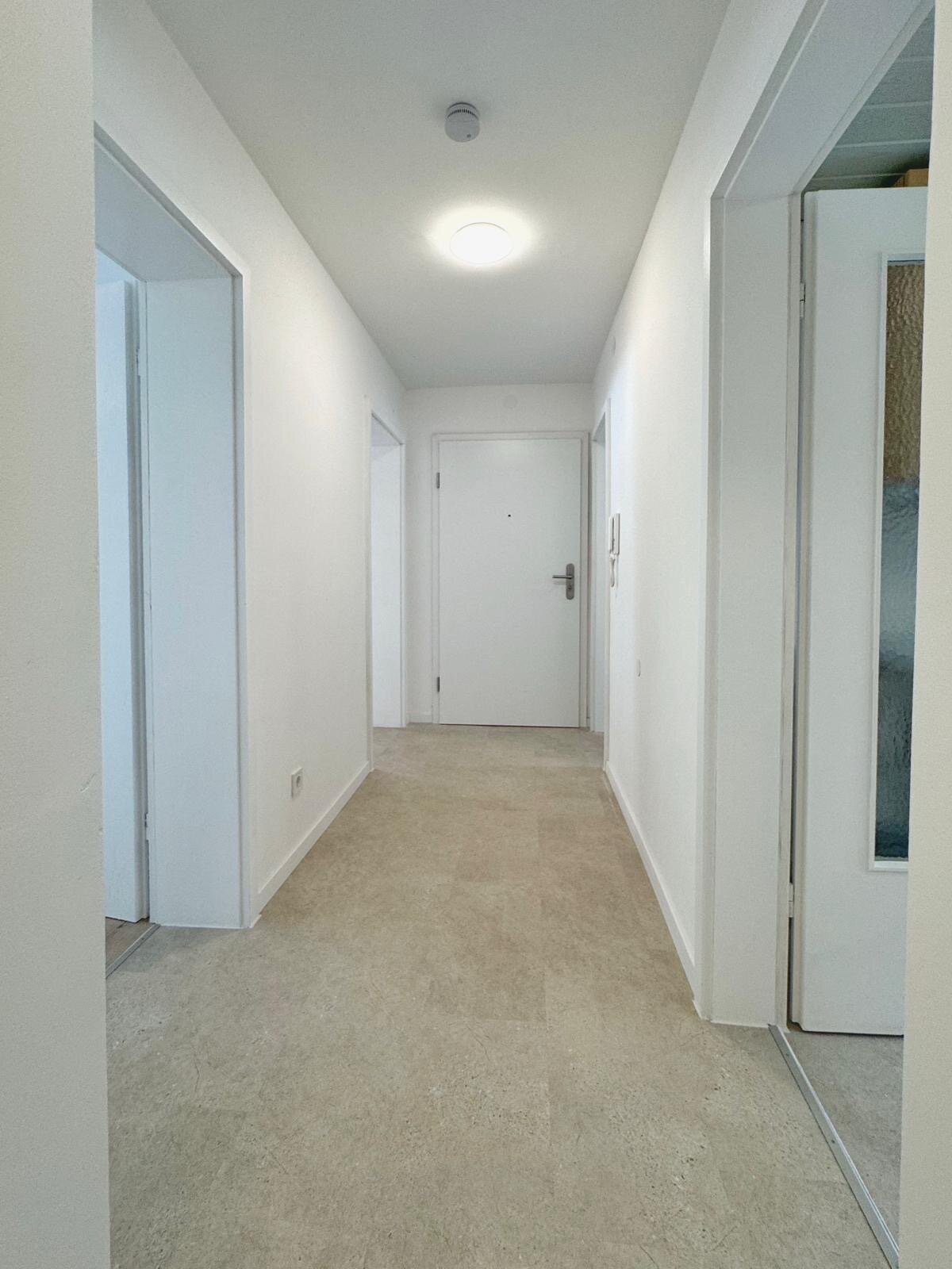 Wohnung zur Miete 590 € 2 Zimmer 53,9 m²<br/>Wohnfläche ab sofort<br/>Verfügbarkeit Falkensteinstraße Schramberg Schramberg 78713