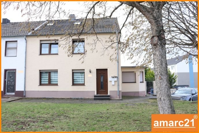 Mehrfamilienhaus zum Kauf 349.000 € 7 Zimmer 160 m²<br/>Wohnfläche 461 m²<br/>Grundstück Schoellerstraße 00 Grüngürtel Düren 52351