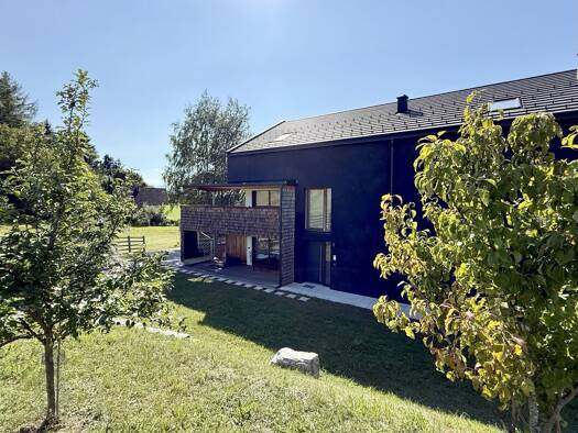 Haus zum Kauf 1.950.000 € 10 Zimmer 245 m² 753 m² Grundstück Henndorf am Wallersee 5302