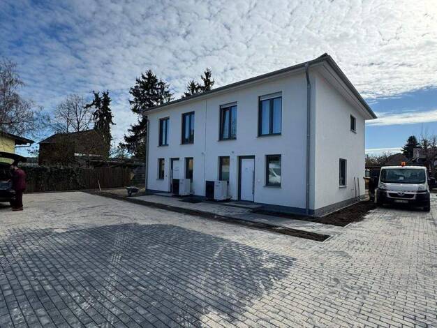 Doppelhaushälfte zur Miete - Erstbezug 1.750 € 4 Zimmer 96,1 m² 157 m² Grundstück frei ab sofort Blankenfelder Straße 2 Groß Schulzendorf Ludwigsfelde 14974