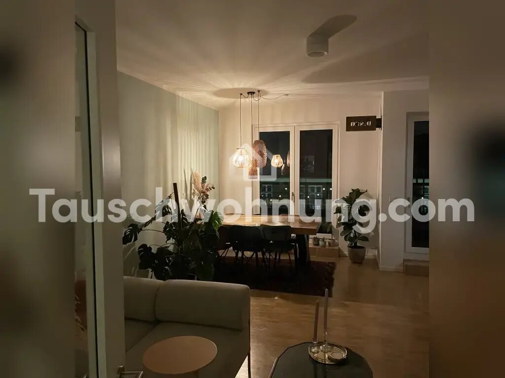 Wohnung zur Miete 1.245 € 2,5 Zimmer 76 m²<br/>Wohnfläche 5.<br/>Geschoss Friedrichshain Berlin 10245