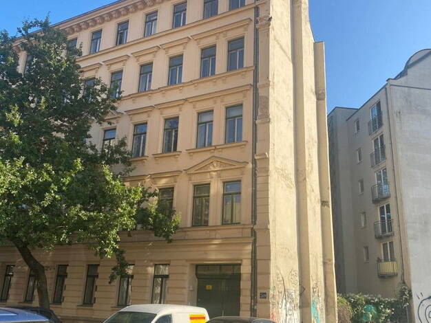 Wohnung zur Miete 729 € 2 Zimmer 70 m² 4. Geschoss frei ab 01.10.2025 Neustadt-Neuschönefeld Leipzig 04315
