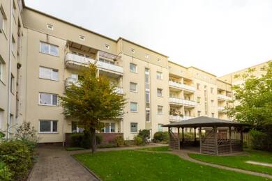 Wohnung zur Miete 700 € 4 Zimmer 111,1 m² 1. Geschoss Am Twischkamp 11 Twischkamp Bremerhaven 27568
