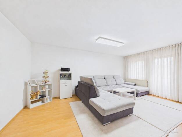 Wohnung zum Kauf 299.000 € 3 Zimmer 65,5 m² 3. Geschoss Aldingen Remseck am Neckar 71686