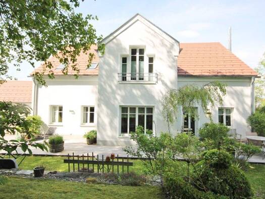 Einfamilienhaus zur Miete 1.650 € 5 Zimmer 241 m² frei ab sofort Freyung 94078