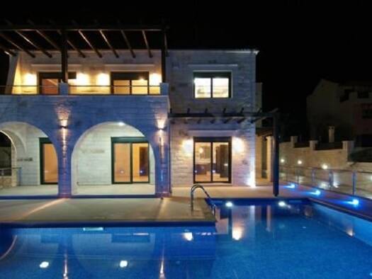 Villa zum Kauf 950.000 € 5 Zimmer 330 m² 1.370 m² Grundstück Municipality of Chania 73008