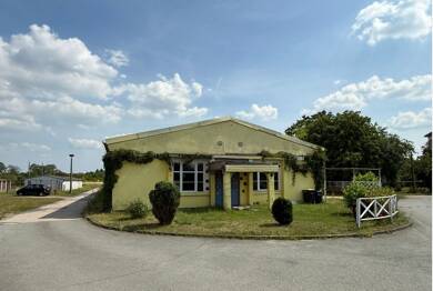 Einfamilienhaus zum Kauf 135.000 € 15 Zimmer 500 m² 2.338 m² Grundstück Zeithain Zeithain 01619