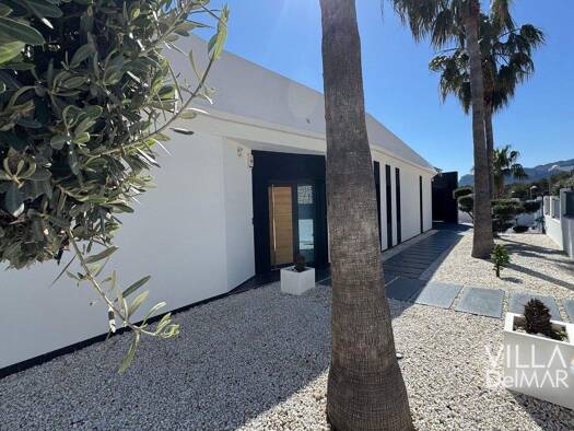 Ferienhaus zum Kauf provisionsfrei 3.995.000 € 5 Zimmer 560 m² 890 m² Grundstück frei ab sofort Calpe 03710