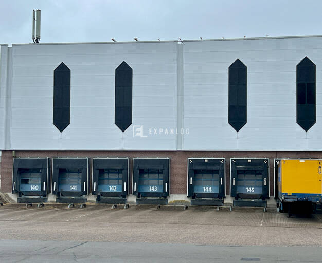 Lagerhalle zur Miete 11.500 m² Lagerfläche teilbar ab 1.000 m² Kreuztal 57223