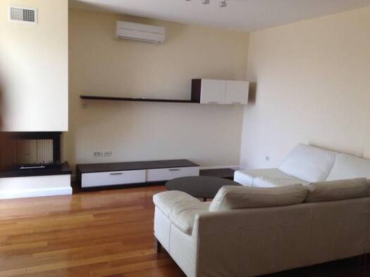 Wohnung zur Miete 2.000 € 4 Zimmer 134 m² 1. Geschoss Icici, Opatija - Okolica Icici, Ika