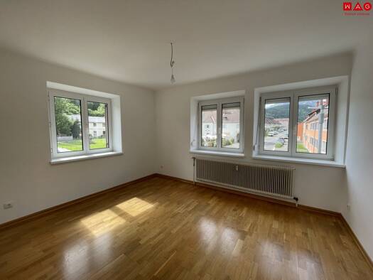 Wohnung zur Miete 300 € 3 Zimmer 65,4 m² Glögglhofgasse 32 Trofaiach 8793