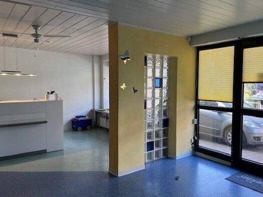 Laden zum Kauf 179.000 € Sternenfels 75447