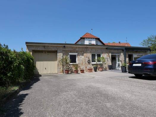 Büro zum Kauf 370.000 € 4 Zimmer 95 m² Bürofläche Lauf Lauf an der Pegnitz 91207