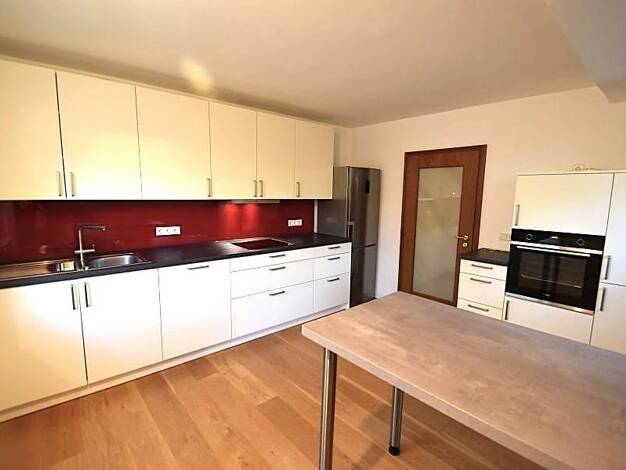 Wohnung zur Miete 1.908 € 4 Zimmer 118 m² 1. Geschoss frei ab 01.11.2026 Benrath Düsseldorf 40593