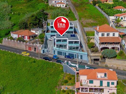 Haus zum Kauf 670.000 € 189 m² Santo António (Funchal) 9020
