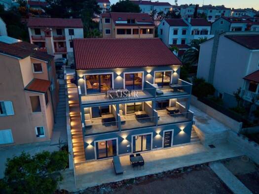 Haus zum Kauf 2.100.000 € 14 Zimmer 500 m² Mali Losinj Mali Losinj