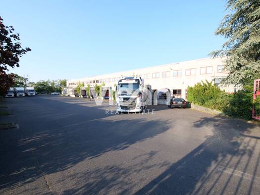 Lagerhalle zur Miete 2.438 m² Lagerfläche teilbar ab 2.992 m² Spich Troisdorf 53842