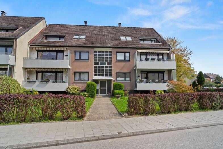Etagenwohnung kaufen in Kiel Wellsee immowelt
