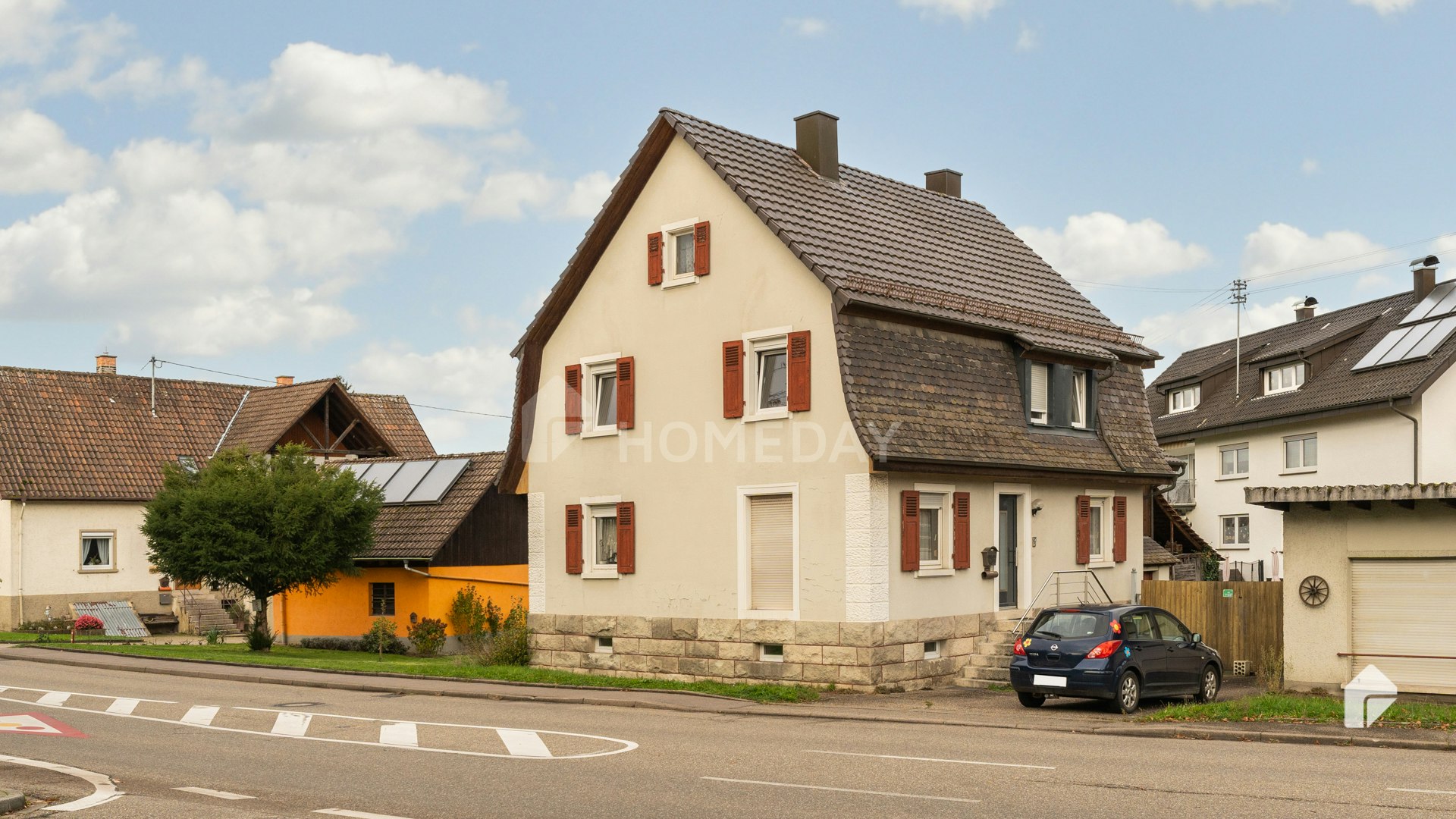 Mehrfamilienhaus zum Kauf 395.000 € 7 Zimmer 160 m²<br/>Wohnfläche 1.176 m²<br/>Grundstück Varnhalt Baden-Baden 76534