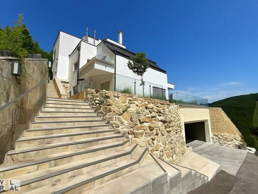 Haus zum Kauf 870.000 € 4 Zimmer 114 m² 634 m² Grundstück Wien 1140