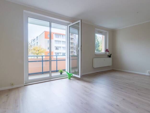 Wohnung zur Miete 346 € 3 Zimmer 57,7 m² 2. Geschoss Brünlasberg 43 Aue 08280