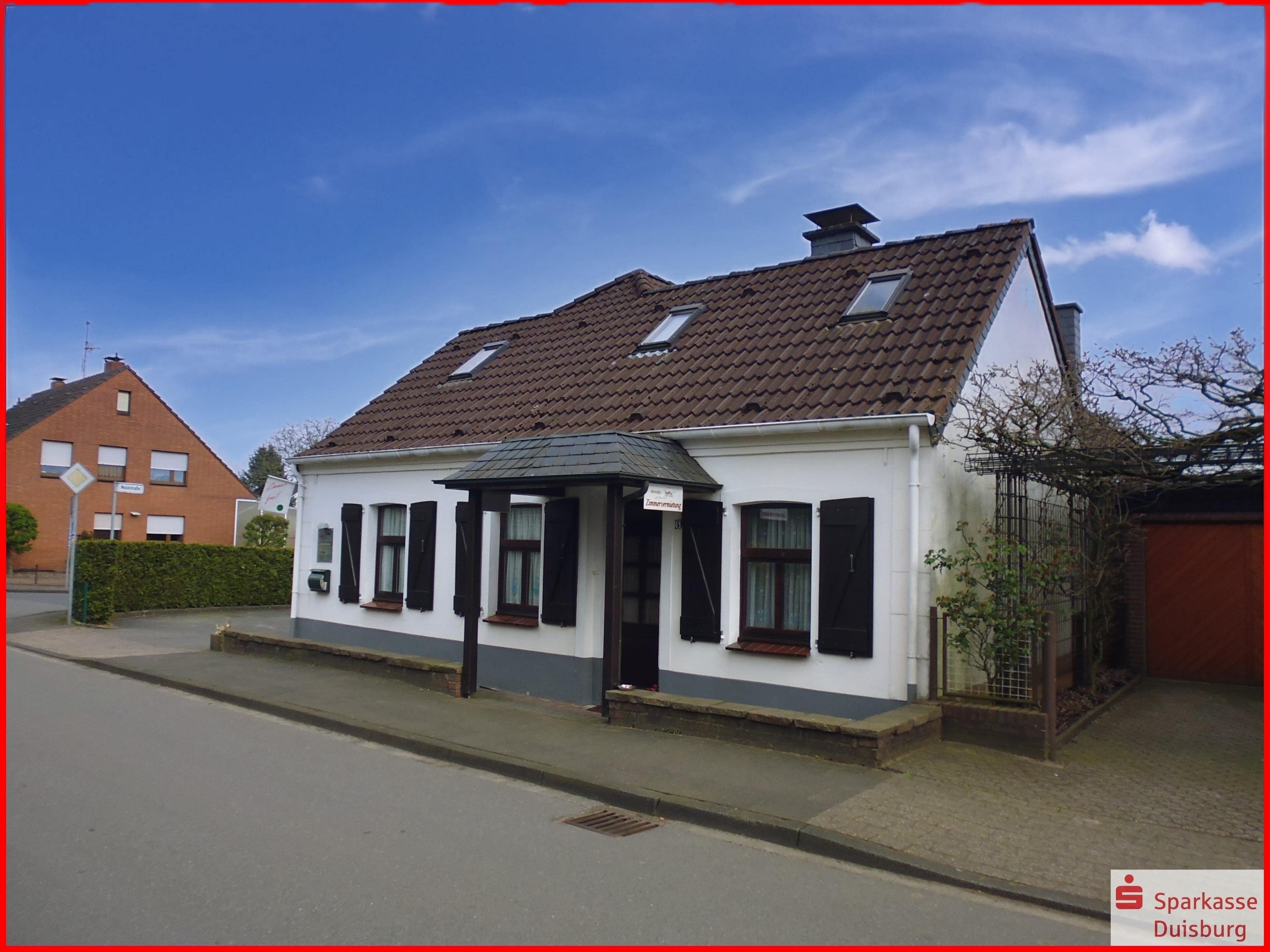 Mehrfamilienhaus zum Kauf provisionsfrei 346.000 € 10 Zimmer 220 m²<br/>Wohnfläche 536 m²<br/>Grundstück Issum Issum 47661