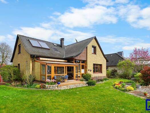Einfamilienhaus zum Kauf 349.000 € 6,5 Zimmer 174,7 m² 933 m² Grundstück Blender Blender 27337