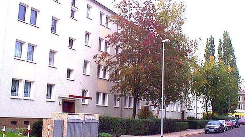 Wohnung zur Miete 295 € 2 Zimmer 36,9 m² 3. Geschoss frei ab 01.03.2026 Schmidtstraße 10 Neue Neustadt Magdeburg 39124