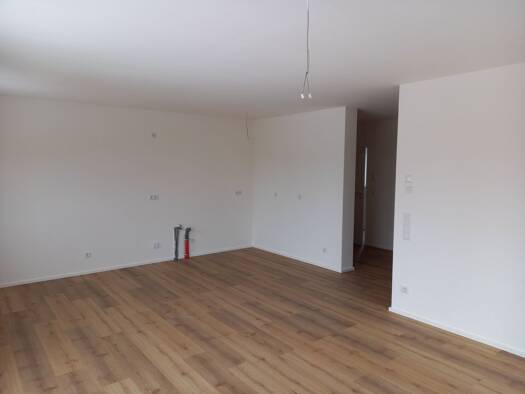WG-Zimmer zur Miete 806 € 2 Zimmer 62 m² 1. Geschoss frei ab sofort Freystadt 92342