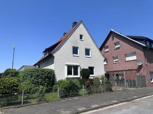 Haus zum Kauf provisionsfrei 243.000 € 6 Zimmer 560 m² Grundstück frei ab sofort Bünde Bünde 32257