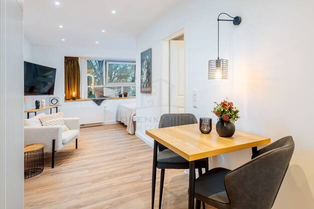Wohnung zur Miete Wohnen auf Zeit 1.299 € 1 Zimmer 40 m² frei ab 01.08.2025 Ulmenstraße 26 Kröpeliner Tor-Vorstadt Rostock 18057